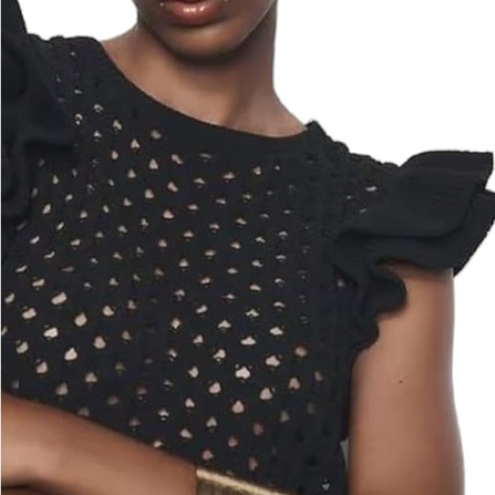 🔸NWT🔸Zara Chenille Ruffled Sleeve Knit Top - Picture 4 of 8